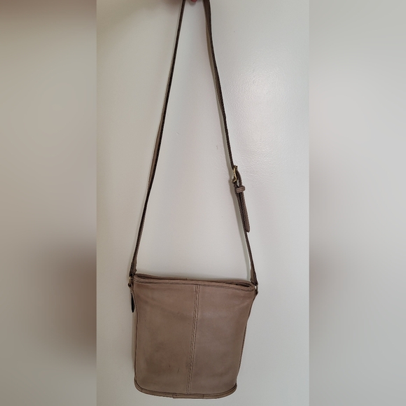 Vintage Coach Bucket Bag 4831 Bleeker - Picture 4 of 14